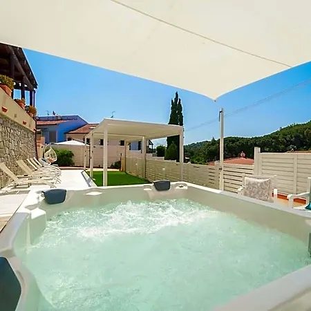 Galli - Wellness & - Parcheggio Gratuito Hotel 3*